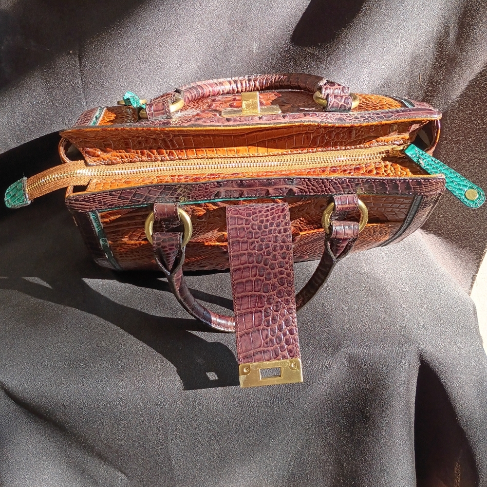 Handbag - Picture 4 of 4